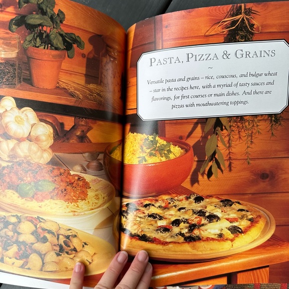 American Home Cooking- The American Family Cooking Library BOOK! - Picture 9 of 12